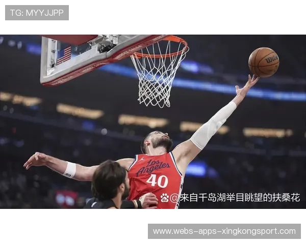 快船逆袭勇士下滑:联盟新格局的猛然变局 快船逆袭勇士下滑:联盟新格局的猛然变局