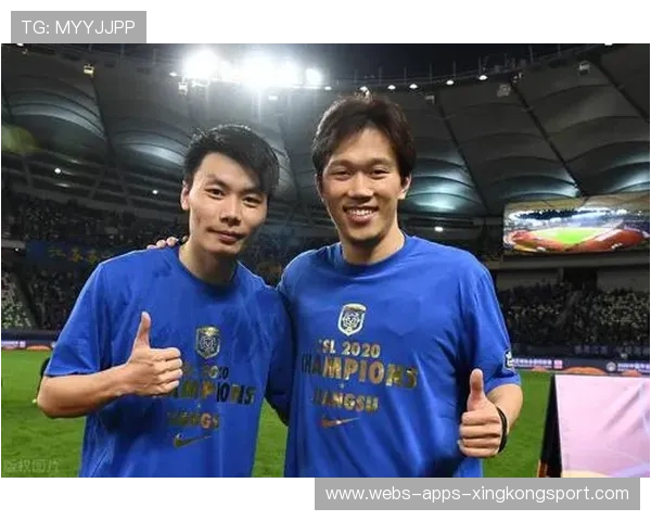 佛罗伦萨官宣哈里森加盟，新援落地补强完成，佛伦罗萨球队